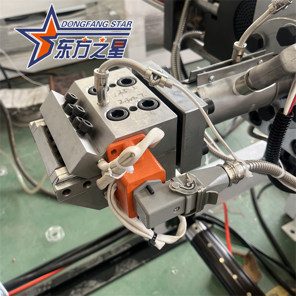 Linea di produzione waterstop in TPE ad alta velocità