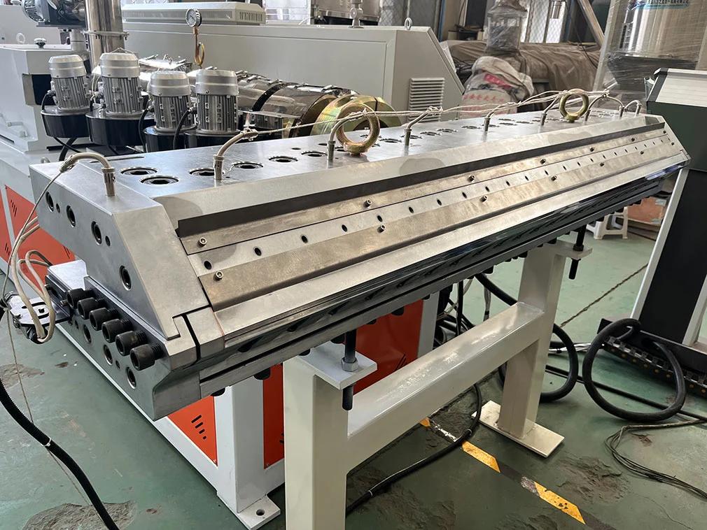 Hard Plastic Pvc Sheet Extrusion Line
