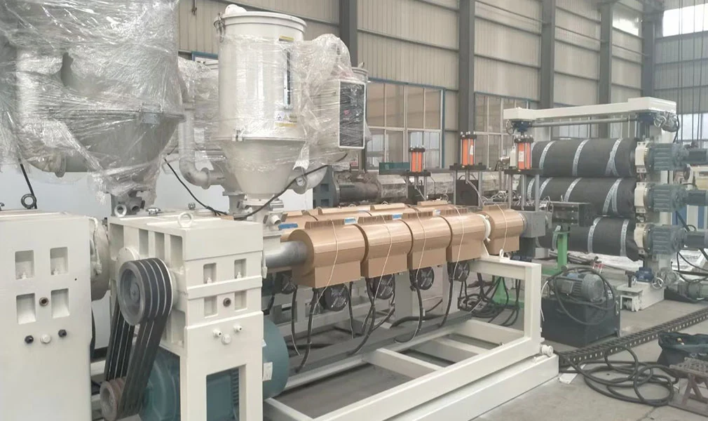 Pe Pp Three Layer Co Extrusion Board Machine