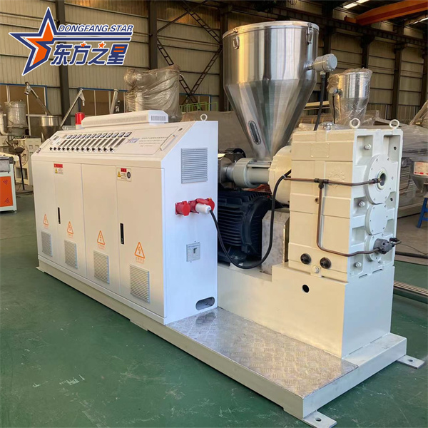 Macchina per estrusione di fogli in PVC - Linea automatica ad alta produttività